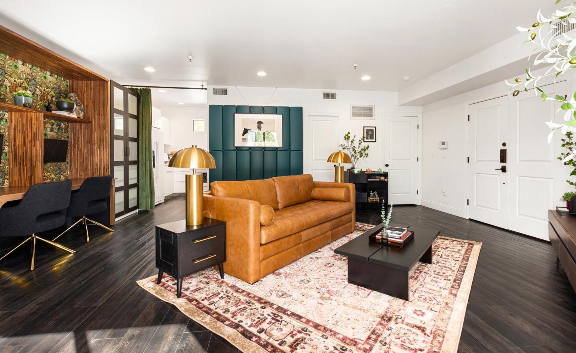 Chic 3br Escape Steps From Old Town Bars Free Parking * Scottsdale